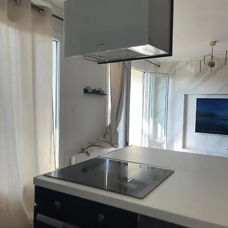 Spacieux Et Lumineux Apartman *